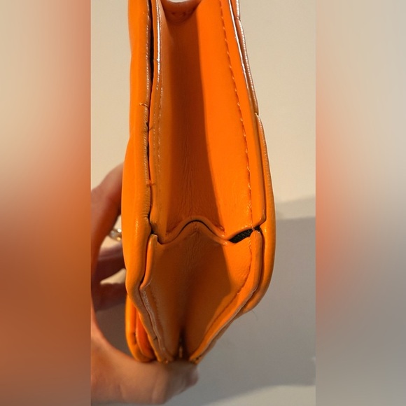 H.O.W House Of Want Small Vibrant Orange Crossbody Handbag Snap Closure - Picture 6 of 14